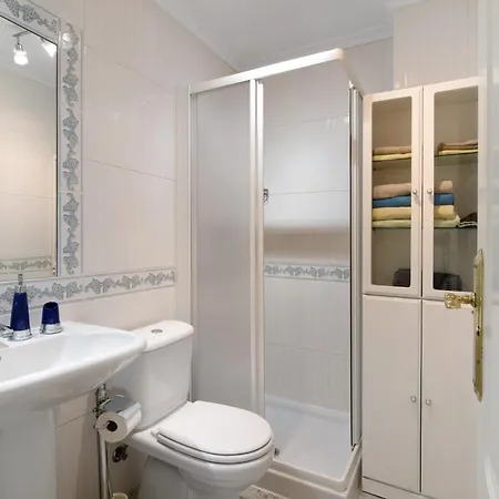 6 B Apartment *